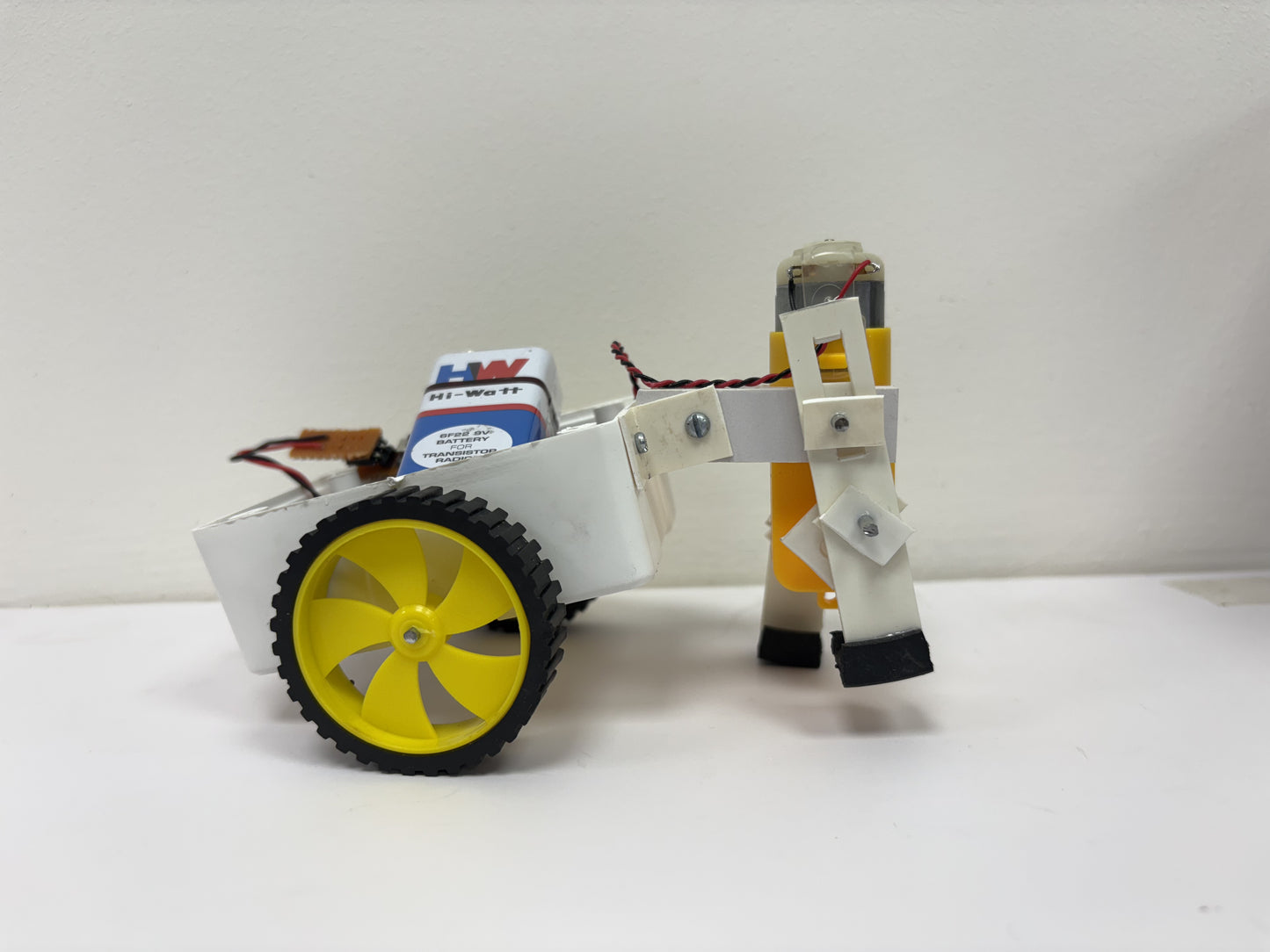 SINGLE MOTOR ROBOTIC CART SCIENCE KIT